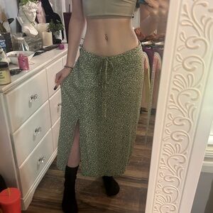 NWT America Eagle green floral maxi skirt